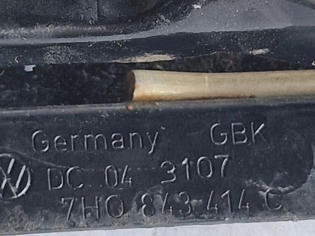 bontott VW TRANSPORTER Tolóajtó Sín Görgő Szett