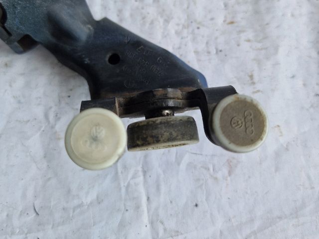 bontott VW TRANSPORTER Tolóajtó Sín Görgő Szett