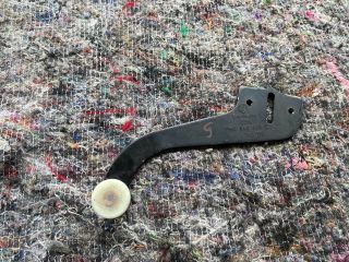 bontott VW TRANSPORTER Tolóajtó Sín Görgő