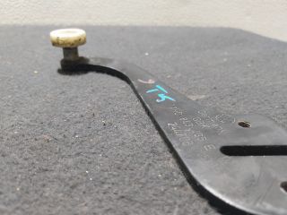 bontott VW TRANSPORTER Tolóajtó Sín Görgő