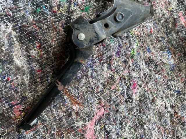 bontott VW TRANSPORTER Tolóajtó Sín Görgő