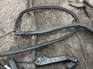 bontott VW TRANSPORTER Tolóajtó Sín Görgő