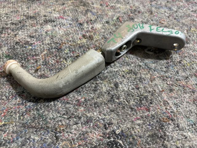 bontott VW TRANSPORTER Tolóajtó Sín Görgő