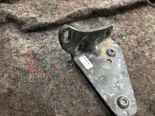 bontott VW TRANSPORTER Tolóajtó Sín Görgő