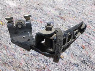 bontott VW TRANSPORTER Tolóajtó Sín Görgő