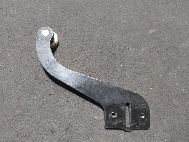 bontott VW TRANSPORTER Tolóajtó Sín Görgő