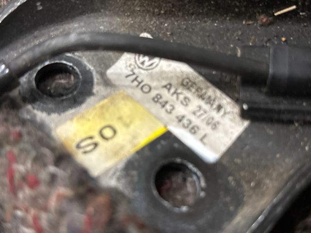 bontott VW TRANSPORTER Tolóajtó Sín Görgő