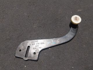 bontott VW TRANSPORTER Tolóajtó Sín Görgő