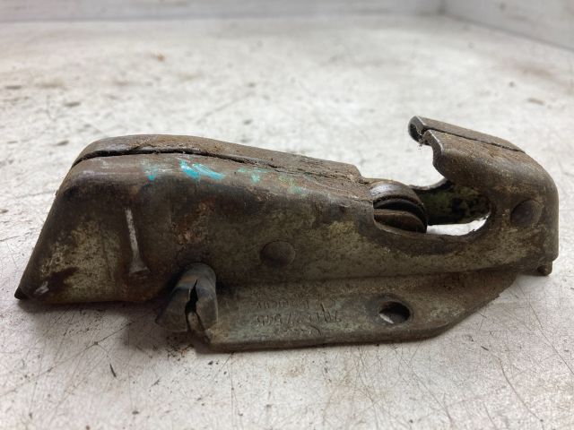 bontott VW TRANSPORTER Tolóajtó Ütköző