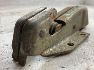 bontott VW TRANSPORTER Tolóajtó Ütköző