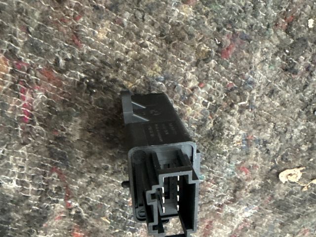 bontott VW TRANSPORTER Ülésfűtés Vezérlő