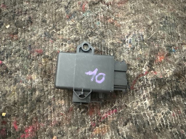 bontott VW TRANSPORTER Ülésfűtés Vezérlő