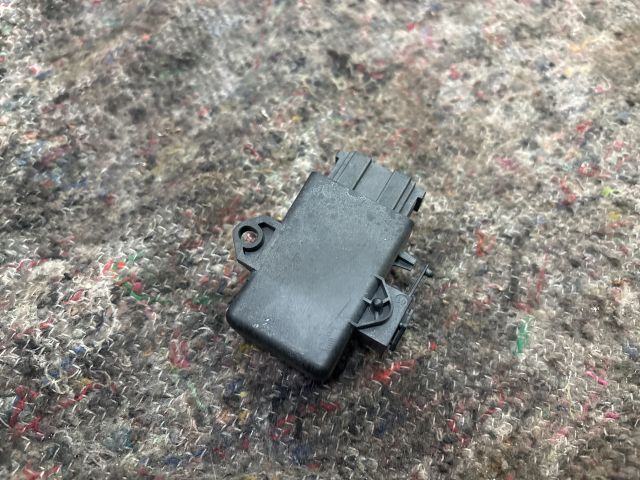 bontott VW TRANSPORTER Ülésfűtés Vezérlő