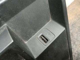 bontott VW TRANSPORTER USB Aljzat