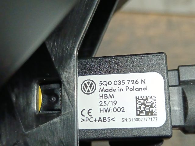 bontott VW TRANSPORTER USB Aljzat