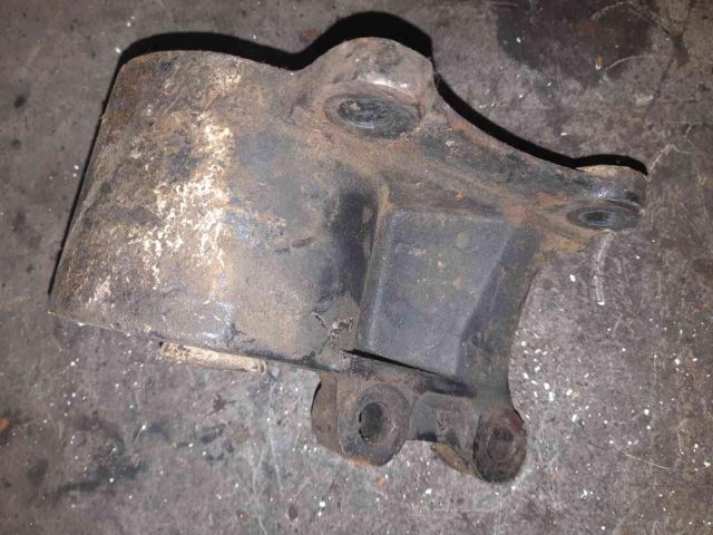 bontott VW TRANSPORTER Váltó Tartó Bak (Pozíciófüggetlen)