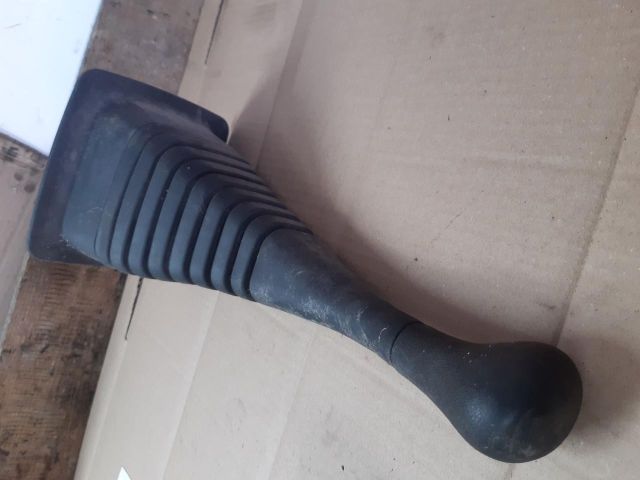 bontott VW TRANSPORTER Váltószoknya