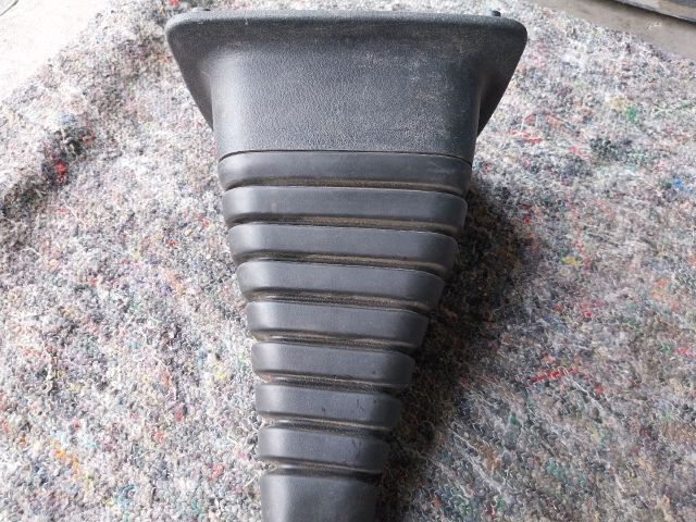 bontott VW TRANSPORTER Váltószoknya