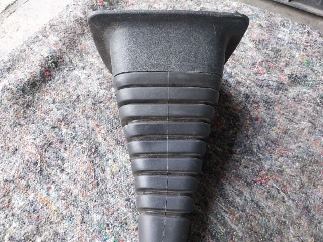 bontott VW TRANSPORTER Váltószoknya