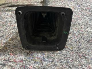 bontott VW TRANSPORTER Váltószoknya