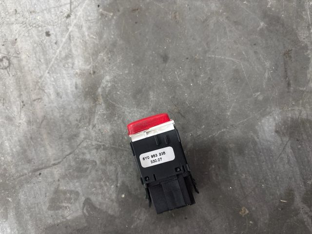 bontott VW TRANSPORTER Vészvillogó Kapcsoló