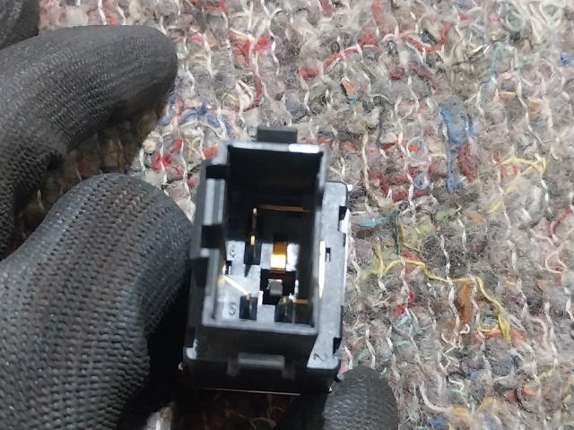 bontott VW TRANSPORTER Vészvillogó Kapcsoló