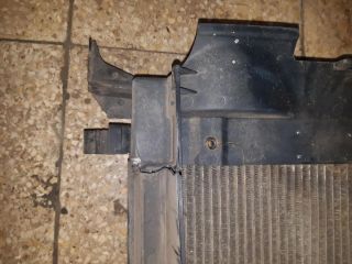 bontott VW TRANSPORTER Vízhűtő Radiátor (Klímás)