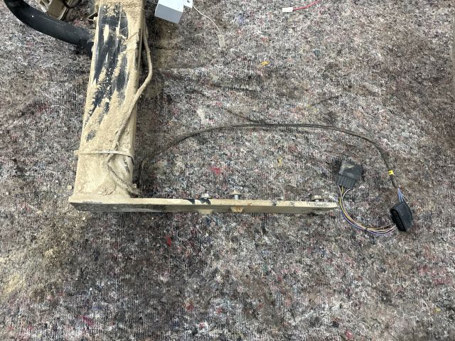 bontott VW TRANSPORTER Vonóhorog