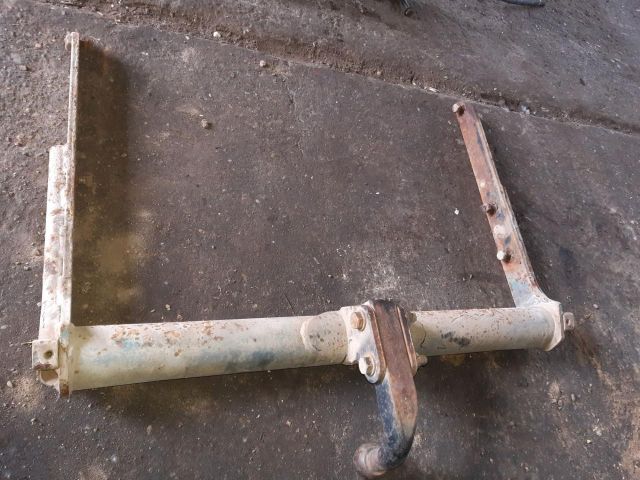 bontott VW TRANSPORTER Vonóhorog