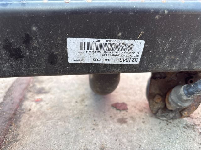 bontott VW TRANSPORTER Vonóhorog