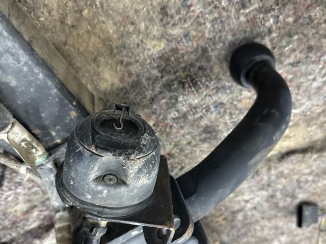 bontott VW TRANSPORTER Vonóhorog