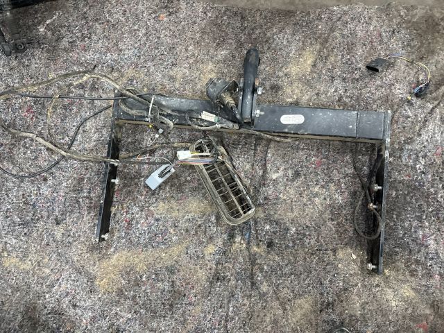 bontott VW TRANSPORTER Vonóhorog