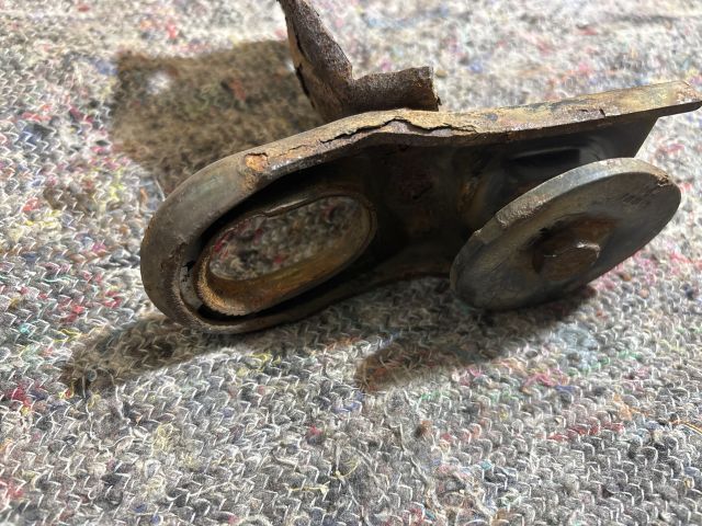 bontott VW TRANSPORTER Vonószem