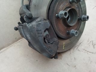 bontott VW UP Bal első Féknyereg Munkahengerrel