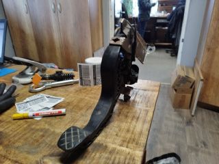 bontott VW UP Kuplung Pedál