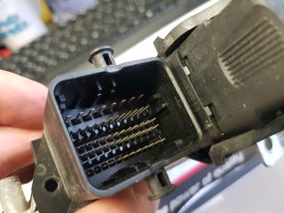 bontott VW UP Motorvezérlő