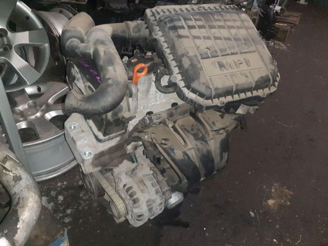 bontott VW UP Generátor