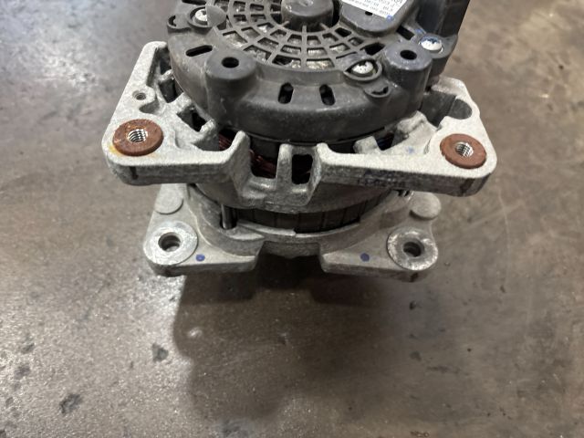 bontott VW UP Generátor