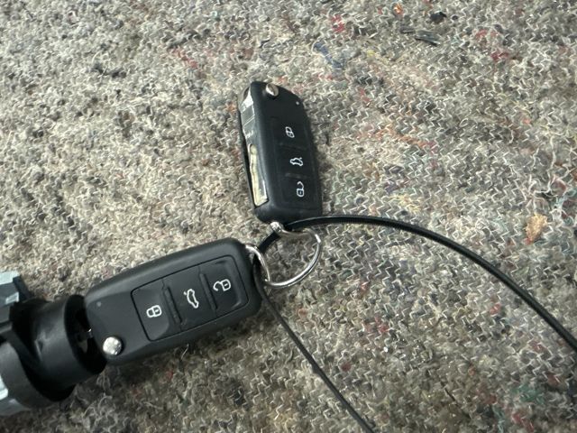 bontott VW UP Gyújtáskapcsoló Házzal