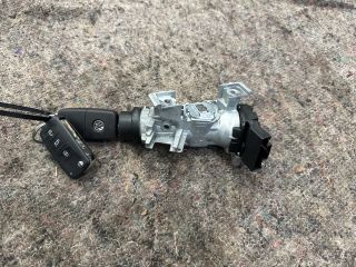 bontott VW UP Gyújtáskapcsoló Házzal