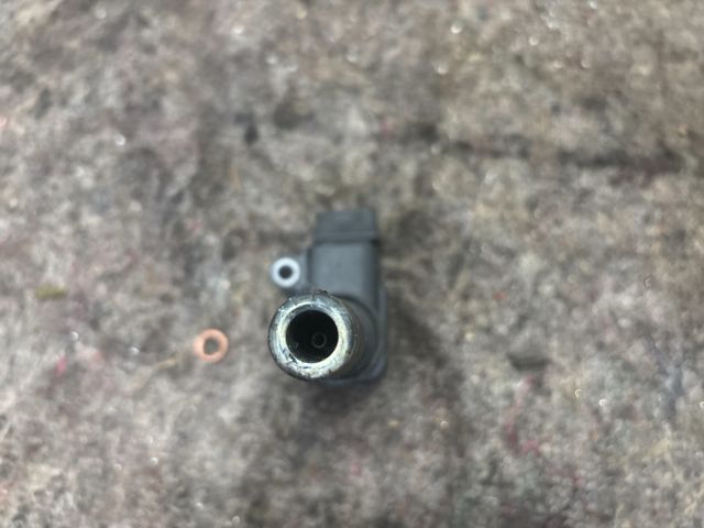 bontott VW UP Gyújtótrafó