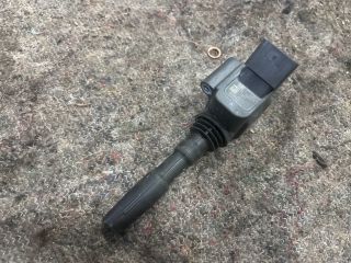 bontott VW UP Gyújtótrafó