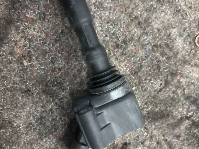 bontott VW UP Gyújtótrafó