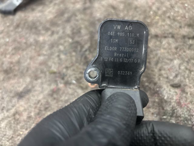 bontott VW UP Gyújtótrafó