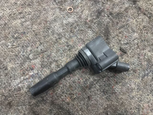 bontott VW UP Gyújtótrafó