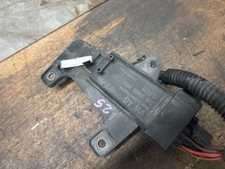 bontott VW UP Hűtőventilátor Relé