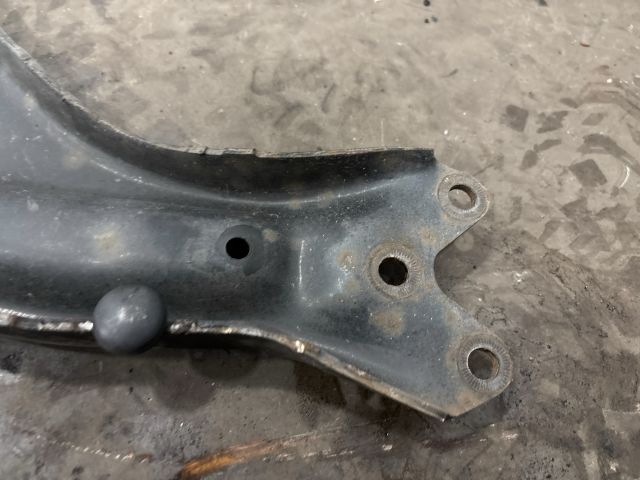 bontott VW UP Jobb első Lengőkar