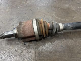 bontott VW UP Jobb Féltengely