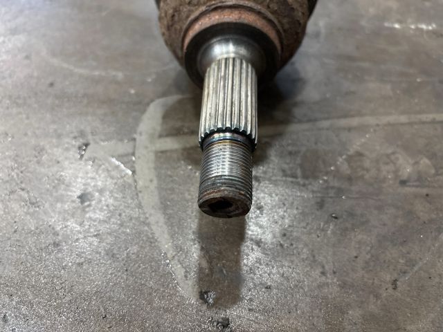 bontott VW UP Jobb Féltengely