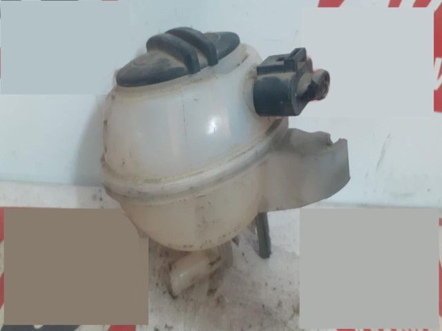 bontott VW UP Kiegyenlítő Tartály